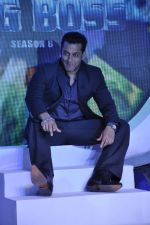 Salman Khan at the Launch of Bigg Boss 6 in Mumbai on 16th Sept 2012 (1).JPG